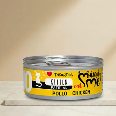 Lata disigual de pate de pollo para gatos