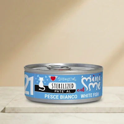 Lata de Disugual pate de pescado blanco para gatos esterilizados de 85 gramos