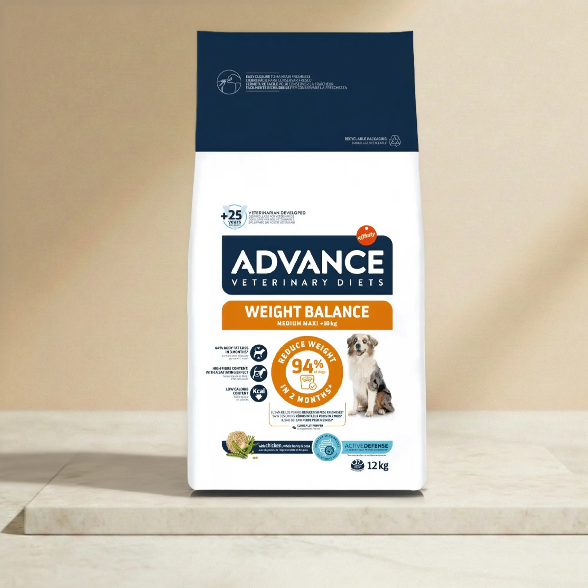 Alimento seco formulado para perros adultos de tamaño medio y grande, orientado a ayudar a mantener una condición corporal saludable y reducir la acumulación de grasa formato 12kg