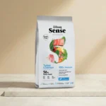 Pienso hipoalergénico elaborado con carnes frescas de salmón y pavo para cachorros y madres en periodo de gestación.